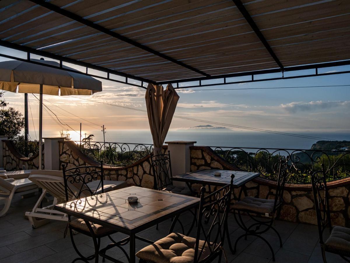 Casa Astra Bed & Breakfast อนากาปรี ภายนอก รูปภาพ